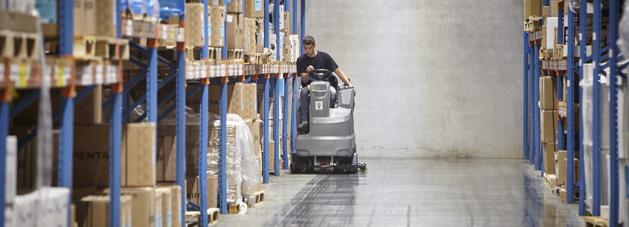 Reiniging van magazijnen en werkplaatsen